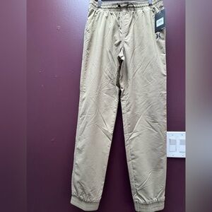 NWT Kids Hurley Khaki Jogger Pants with Front & back pockets. Size XL